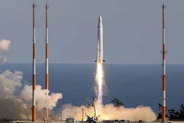 Pakistan launches short range rocket
