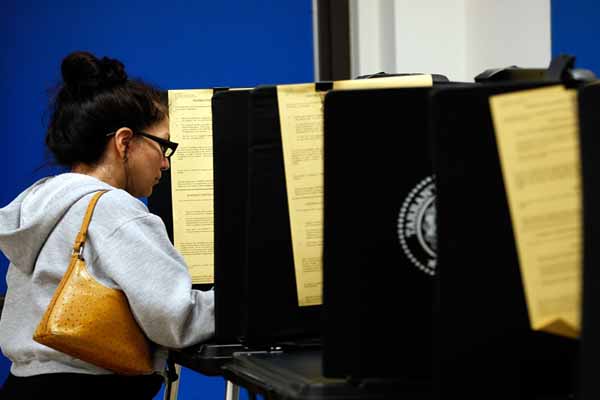 Students Challenge Texas Voter ID Law in Court