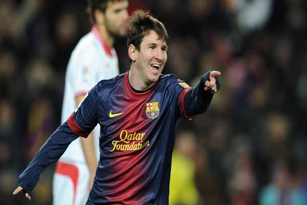 Lionel Messi rallies Barca