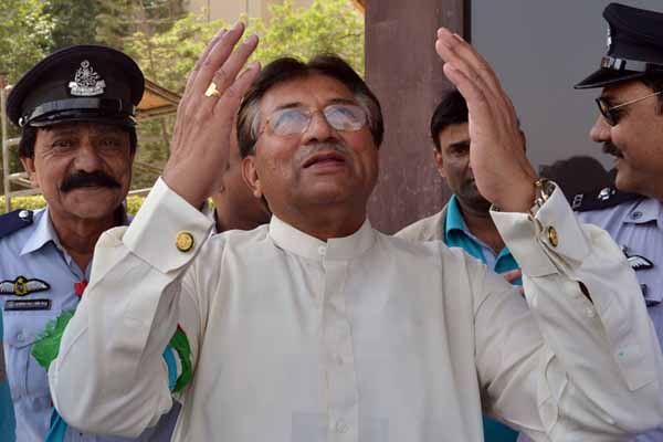 Pervez Musharraf cleared to run in Pakistan election