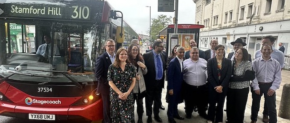 New bus service connecting Golders Green and Stamford Hill now up and running