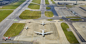 Gatwick second runway backed by government