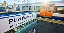 Mayor of London officially launches the new London Overground line names and colours