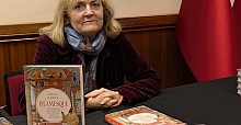 Acclaimed author and historian Diana Darke presented her latest book, Islamesque